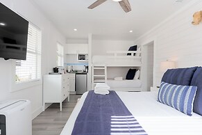 Siesta Key Beach Resort and Suites