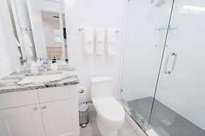 Siesta Key Beach Resort and Suites