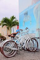Siesta Key Beach Resort and Suites