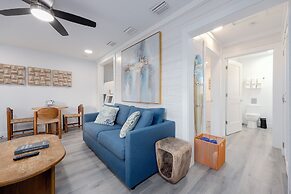 Siesta Key Beach Resort and Suites