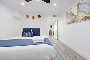 Siesta Key Beach Resort and Suites