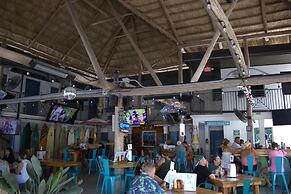 Siesta Key Beach Resort and Suites