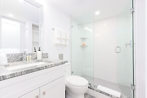 Siesta Key Beach Resort and Suites
