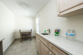 Siesta Key Beach Resort and Suites