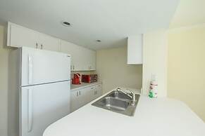 Siesta Key Beach Resort and Suites