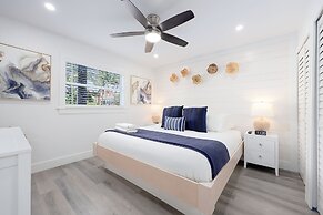 Siesta Key Beach Resort and Suites