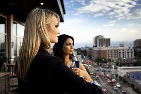 Hotel Duval, Autograph Collection