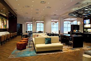 New Orleans Marriott Metairie at Lakeway