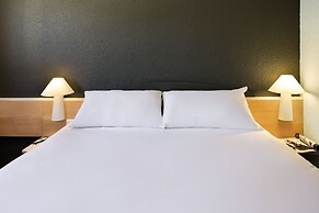 ibis Sisteron