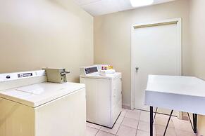 Travelodge by Wyndham Winchester