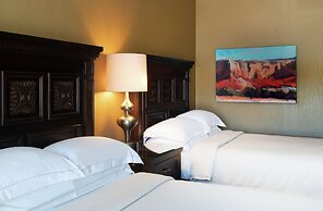 Hilton Santa Fe Historic Plaza