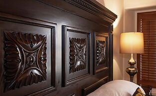 Hilton Santa Fe Historic Plaza