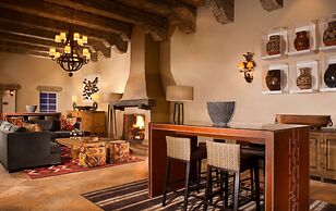 Hilton Santa Fe Historic Plaza