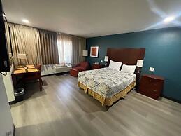 Portside Inn & Suites