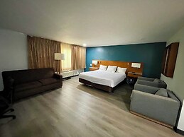 Portside Inn & Suites