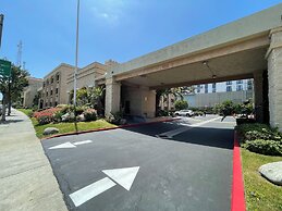 Portside Inn & Suites