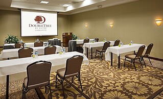 DoubleTree by Hilton Charlotte Airport
