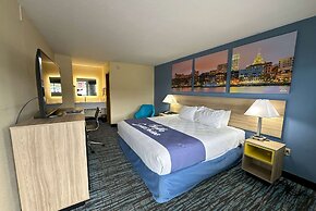 Days Inn by Wyndham Renfro Valley Mount Vernon