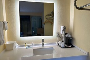 Days Inn by Wyndham Renfro Valley Mount Vernon