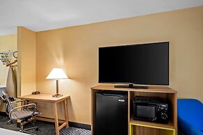 Days Inn by Wyndham Renfro Valley Mount Vernon