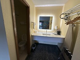 Days Inn by Wyndham Renfro Valley Mount Vernon