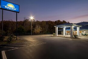 Days Inn by Wyndham Renfro Valley Mount Vernon