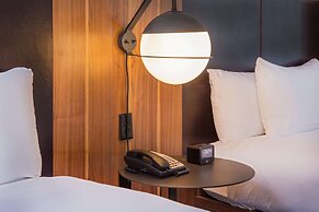 DoubleTree by Hilton Atlanta Windy Hill Ballpark