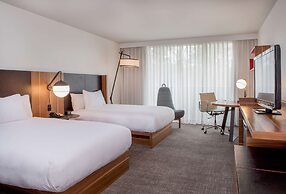 DoubleTree by Hilton Atlanta Windy Hill Ballpark