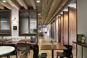 DoubleTree by Hilton Atlanta Windy Hill Ballpark