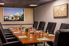 DoubleTree by Hilton Atlanta Windy Hill Ballpark