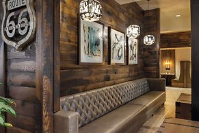 Embassy Suites by Hilton Tulsa I-44