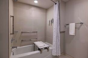 Embassy Suites by Hilton Tulsa I-44