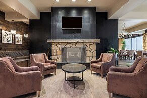 Embassy Suites by Hilton Tulsa I-44