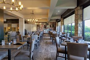 Embassy Suites by Hilton Tulsa I-44