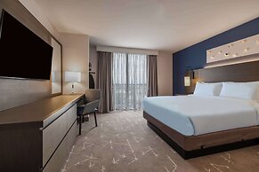 Embassy Suites by Hilton Tulsa I-44