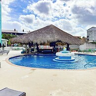 Holiday Inn Resort South Padre Island - Beach Front by IHG
