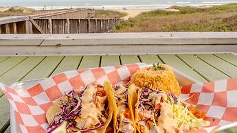 Holiday Inn Resort South Padre Island - Beach Front by IHG