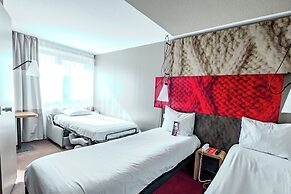 ibis Marne La Vallée Champs