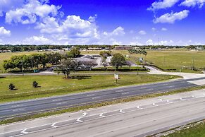 Rodeway Inn And Suites