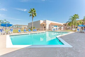 Baymont by Wyndham Port Arthur/Groves Area