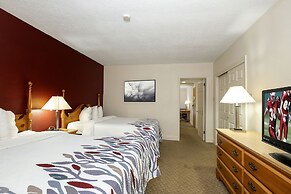 Red Roof Inn & Suites Hazleton