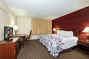 Red Roof Inn & Suites Hazleton