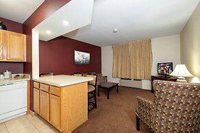 Red Roof Inn & Suites Hazleton