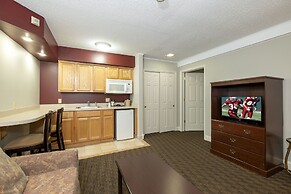 Red Roof Inn & Suites Hazleton