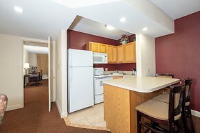 Red Roof Inn & Suites Hazleton