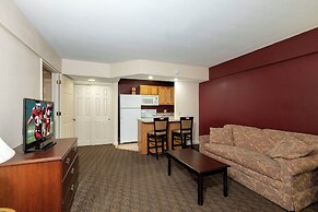 Red Roof Inn & Suites Hazleton