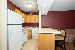 Red Roof Inn & Suites Hazleton