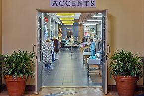 Walt Disney World Swan