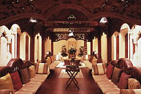 Walt Disney World Swan