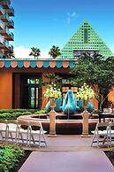 Walt Disney World Swan